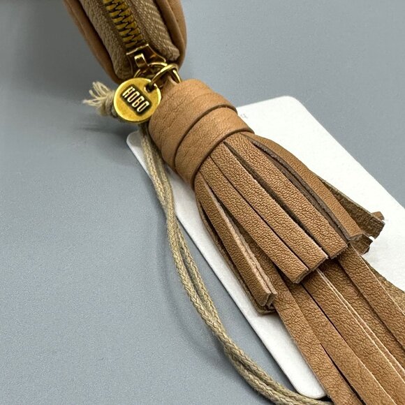 HOBO Nila Large Zip Around Continental Wallet Sandstone Pebbled Leather *READ* - Picture 13 of 16